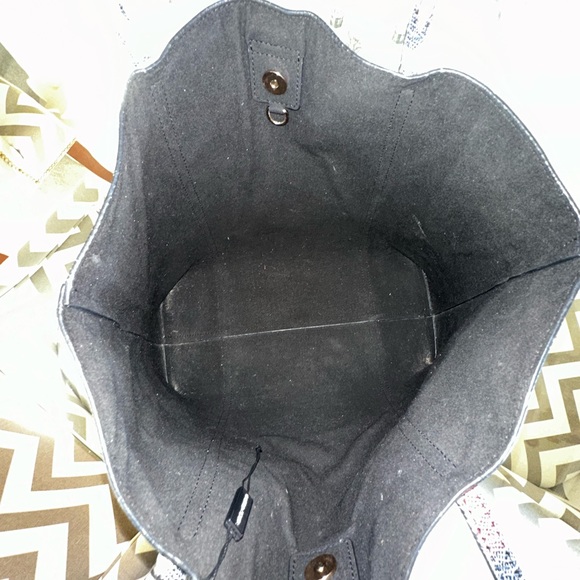 D&G Copy Handbag - Picture 8 of 8